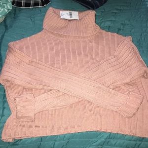 New w/ tags Mauve cropped sweater Large Forever 21